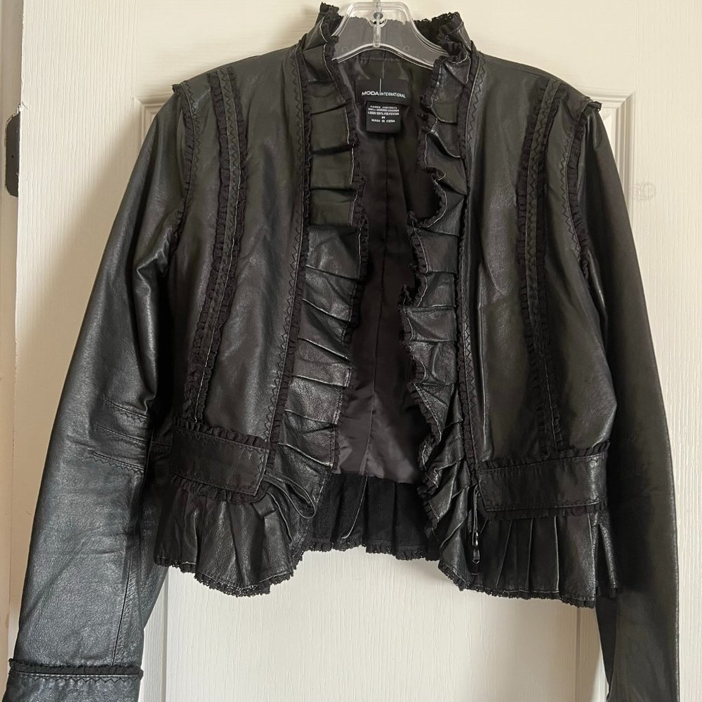 Moda International cropped leather jacket! Like New! Gorgeous!